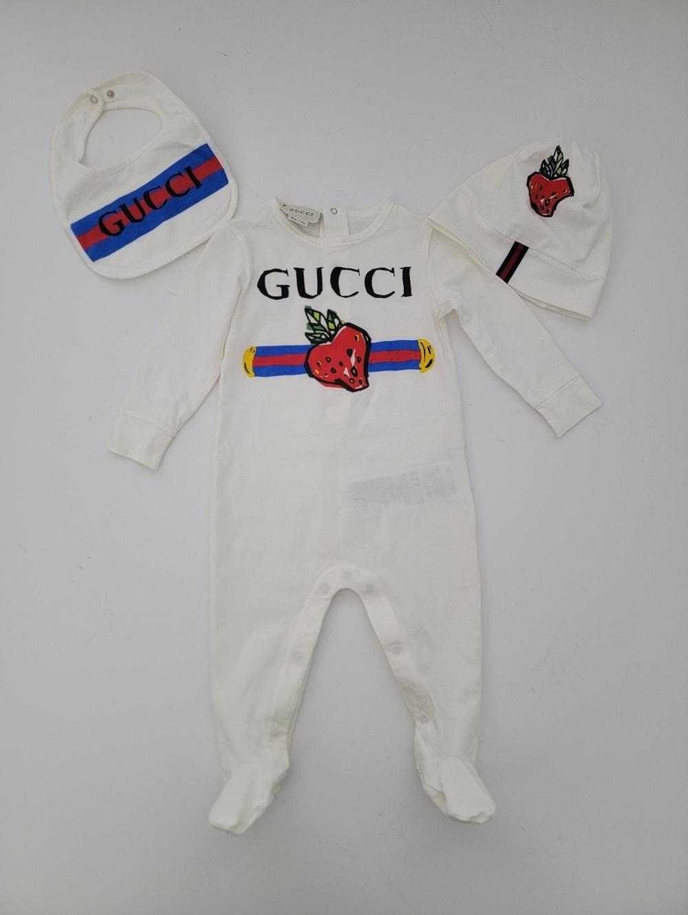 Gucci White Baby Footie, Hat, Bib Set with Strawberry Graphic 6/9 m